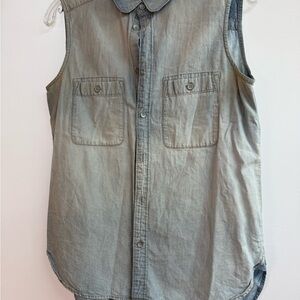 Madewell Sleeveless Gray Button Down Shirt